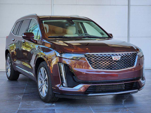 used 2022 Cadillac XT6 car, priced at $38,889