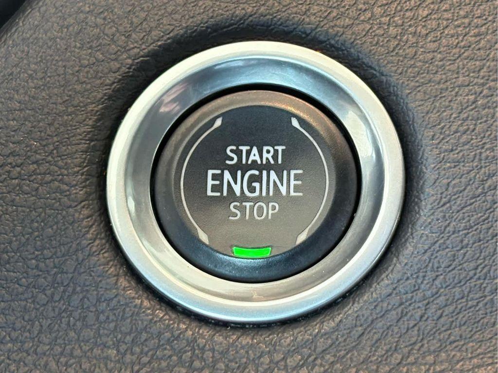 used 2020 Cadillac XT4 car, priced at $21,998