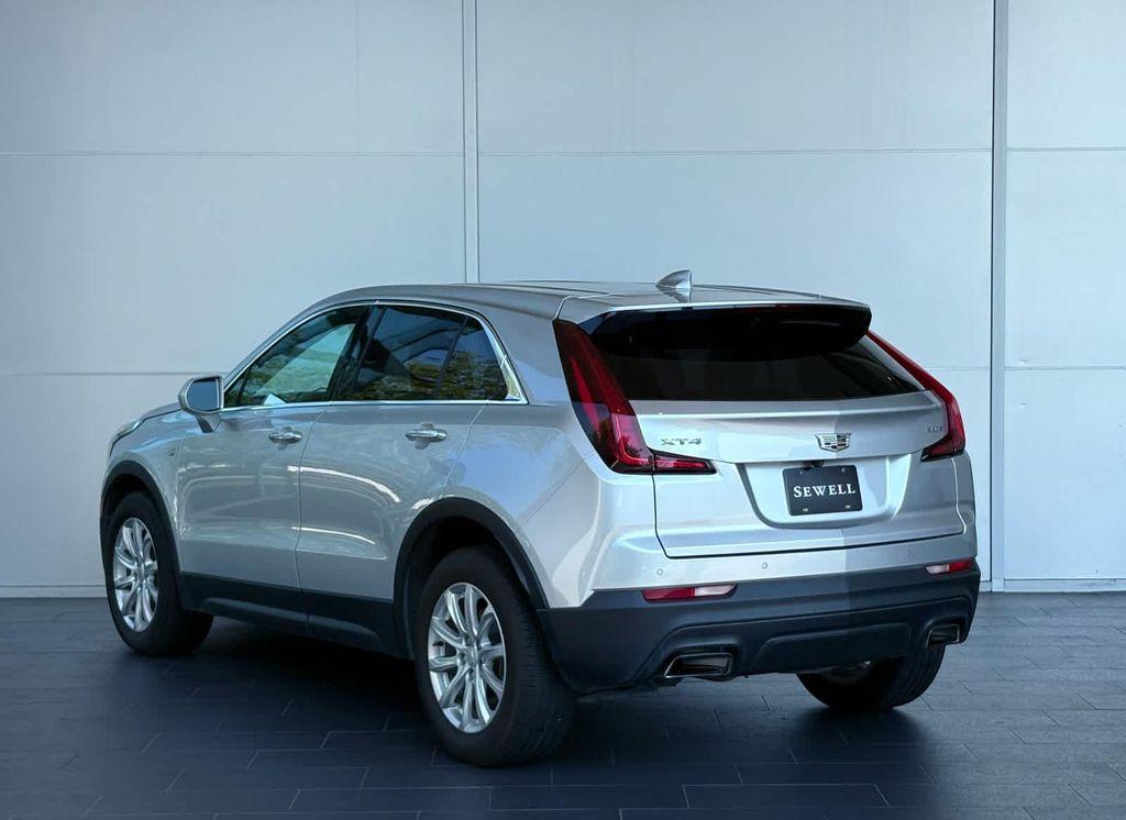 used 2020 Cadillac XT4 car, priced at $21,998