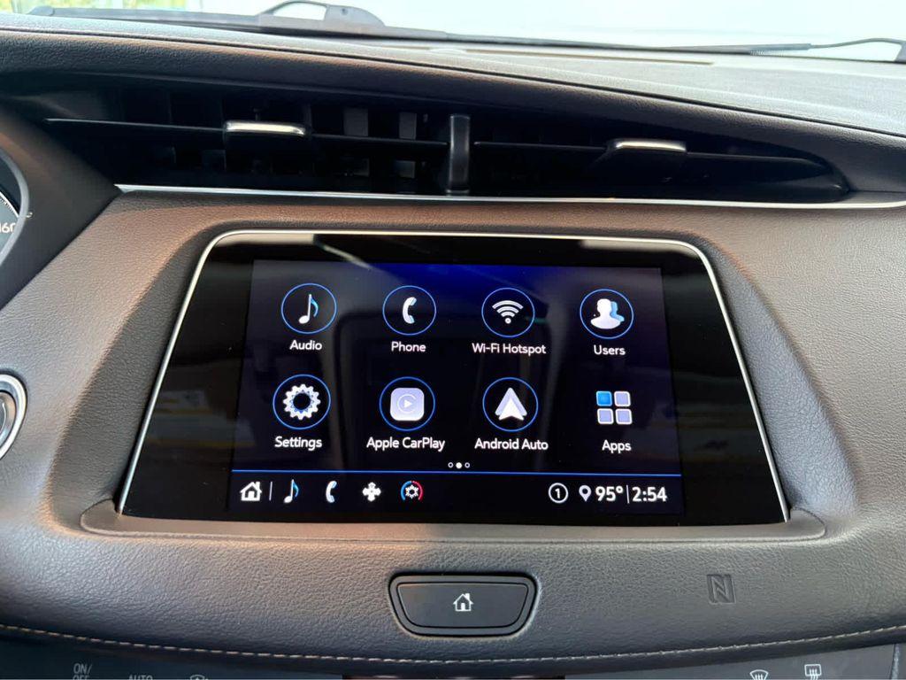 used 2020 Cadillac XT4 car, priced at $21,998