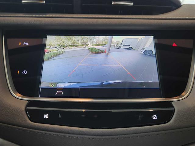 used 2024 Cadillac XT5 car, priced at $41,998