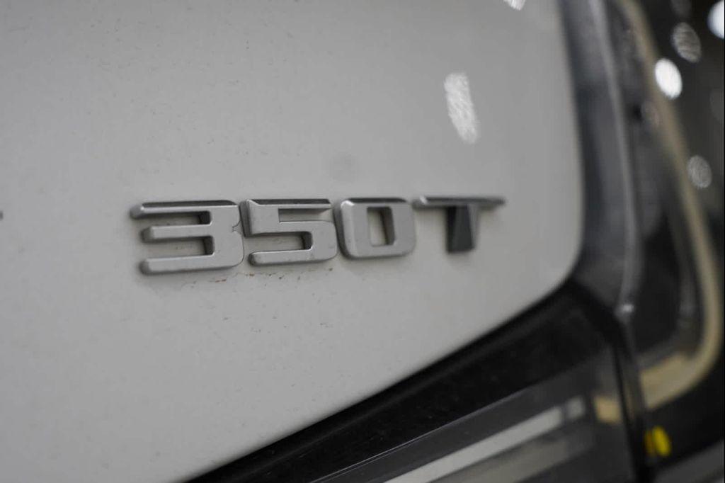 used 2022 Cadillac XT4 car, priced at $28,993