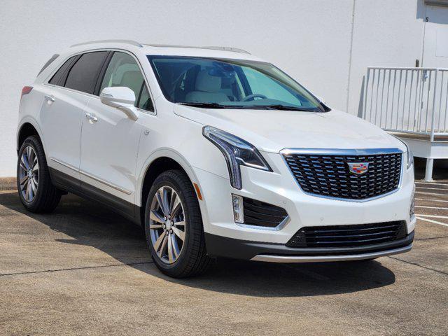 new 2024 Cadillac XT5 car, priced at $53,140