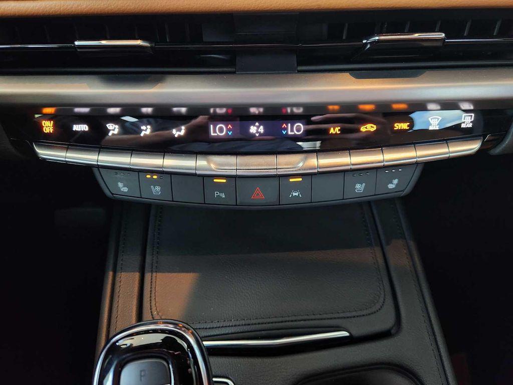 used 2024 Cadillac XT4 car, priced at $45,499