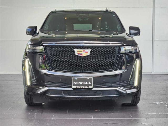 used 2021 Cadillac Escalade ESV car, priced at $59,991