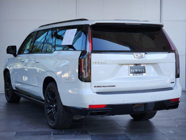 used 2021 Cadillac Escalade ESV car, priced at $55,466