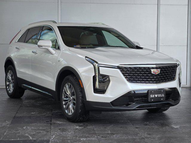 new 2024 Cadillac XT4 car, priced at $50,085