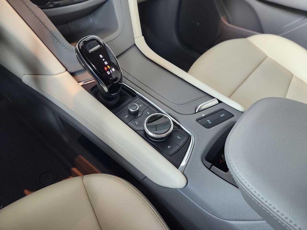used 2023 Cadillac XT5 car, priced at $36,499