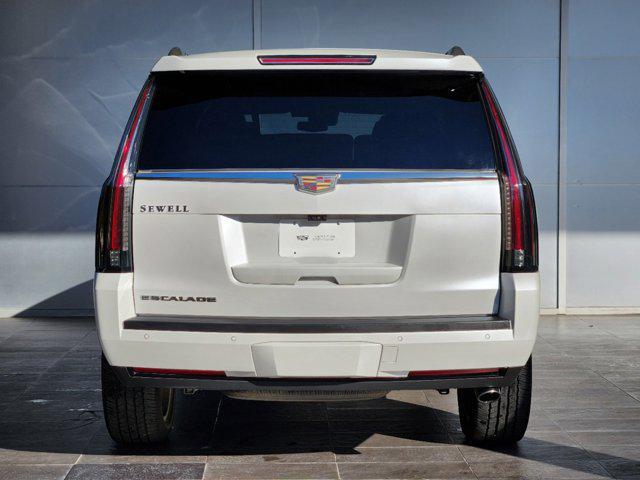 used 2020 Cadillac Escalade car, priced at $43,889