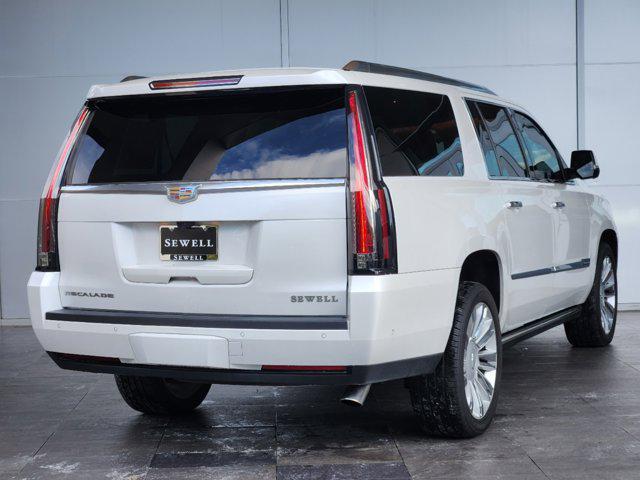 used 2018 Cadillac Escalade ESV car, priced at $38,763