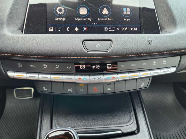 used 2021 Cadillac XT4 car, priced at $27,998