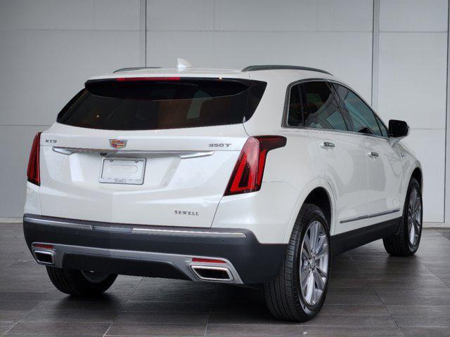 new 2025 Cadillac XT5 car, priced at $54,810