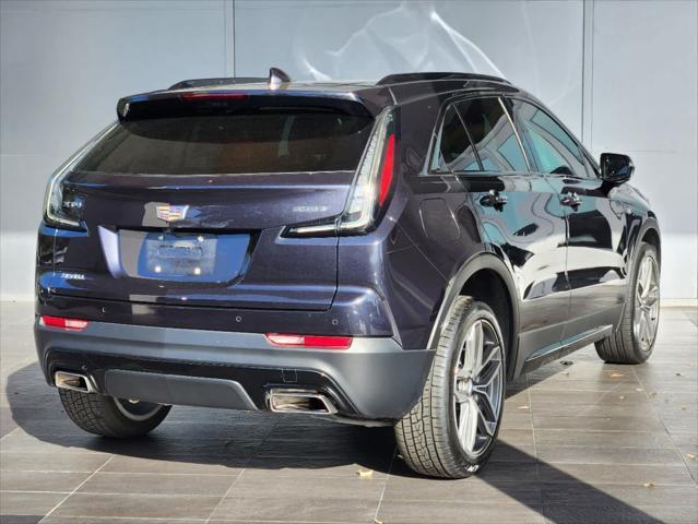 used 2022 Cadillac XT4 car, priced at $31,998