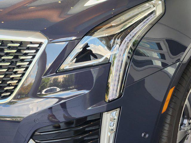 new 2024 Cadillac XT5 car, priced at $56,040