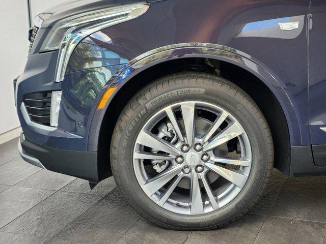 new 2024 Cadillac XT5 car, priced at $56,040