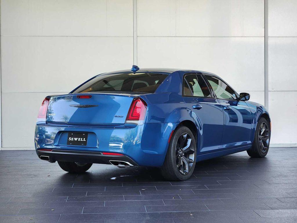 used 2020 Chrysler 300 car, priced at $19,991