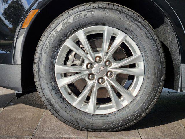 used 2022 Cadillac XT5 car, priced at $28,945