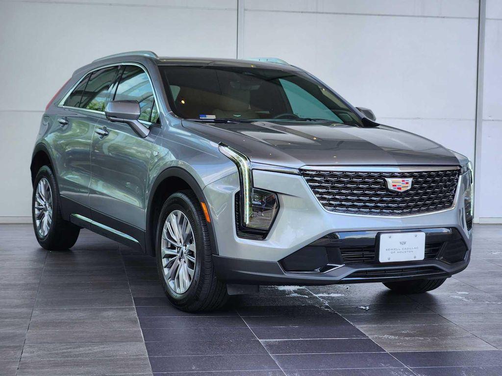 new 2025 Cadillac XT4 car, priced at $48,160
