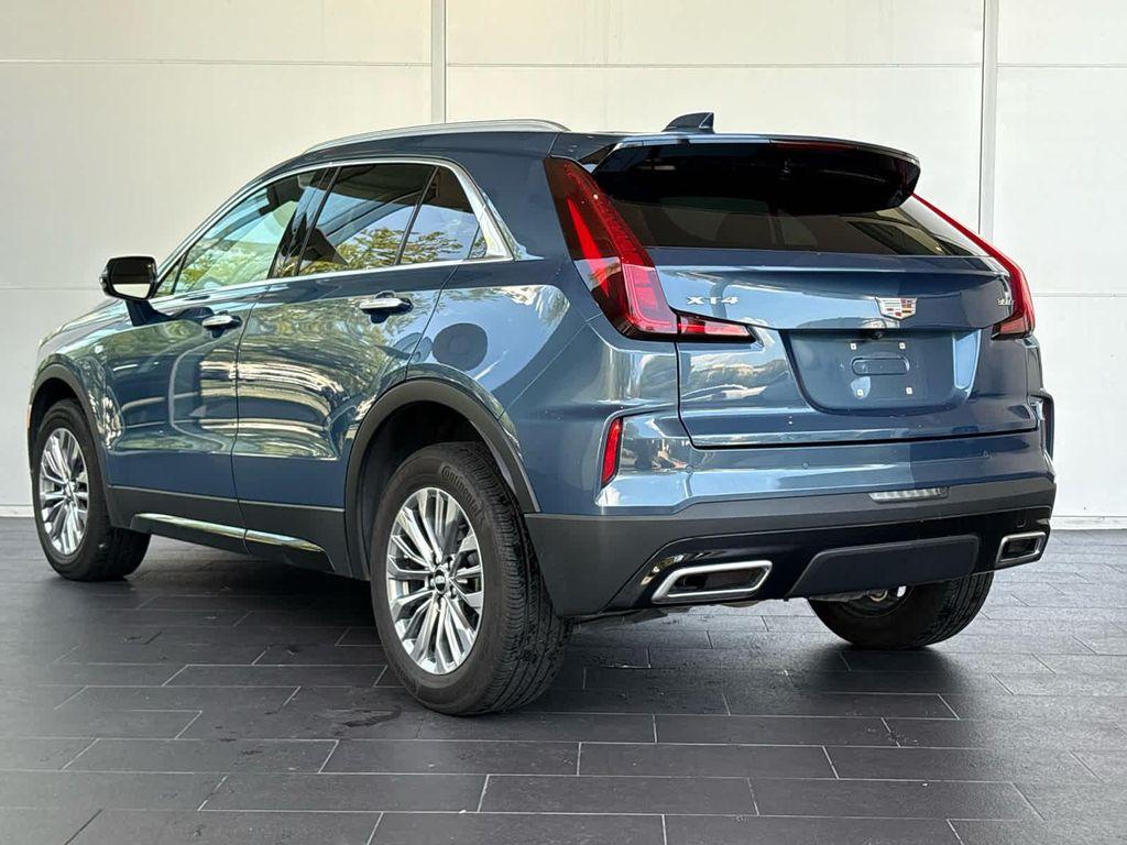 used 2024 Cadillac XT4 car, priced at $39,998