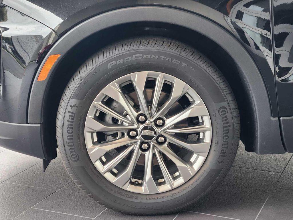new 2025 Cadillac XT4 car, priced at $47,210