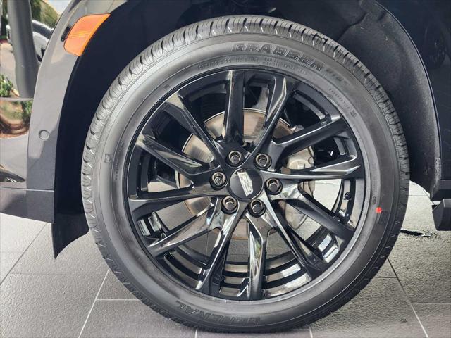 used 2023 Cadillac Escalade ESV car, priced at $84,998