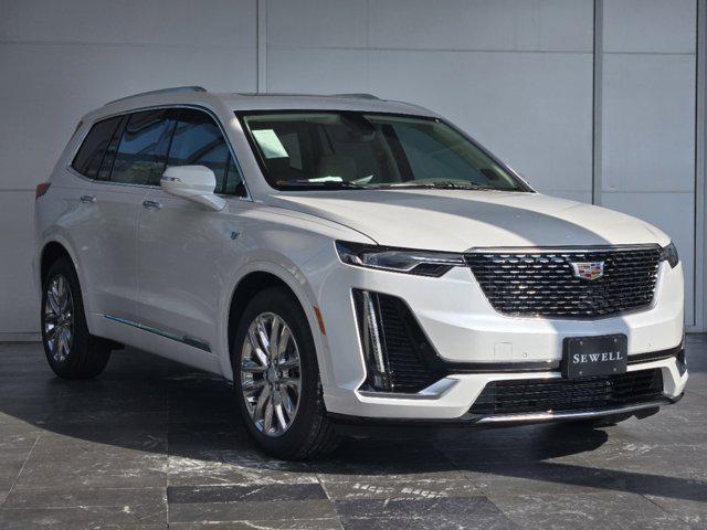 new 2025 Cadillac XT6 car, priced at $62,640