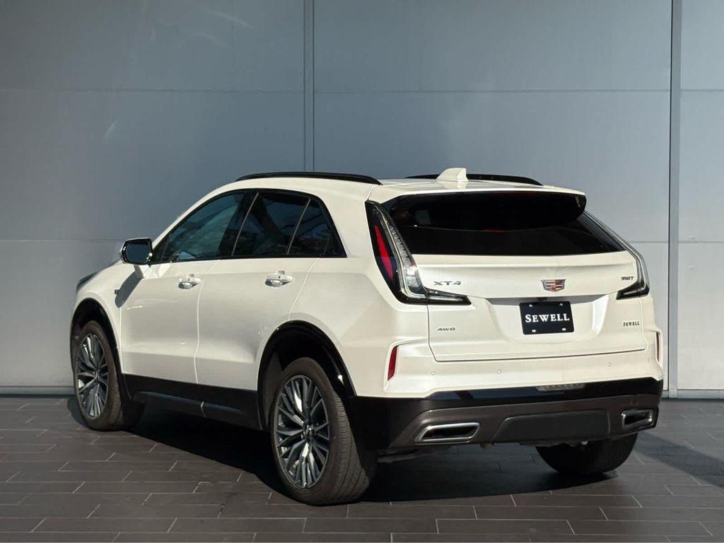 used 2024 Cadillac XT4 car, priced at $42,998