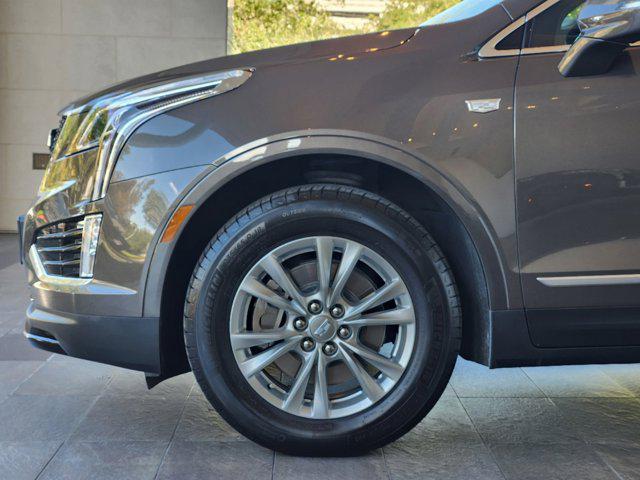 used 2020 Cadillac XT5 car, priced at $26,998