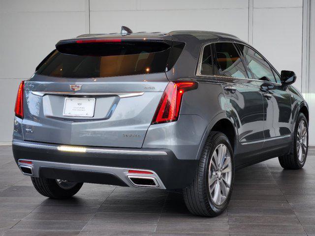 used 2022 Cadillac XT5 car, priced at $38,882