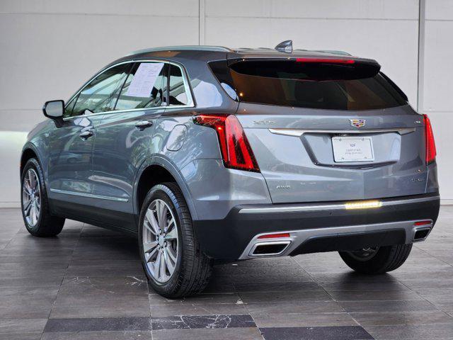 used 2022 Cadillac XT5 car, priced at $38,882