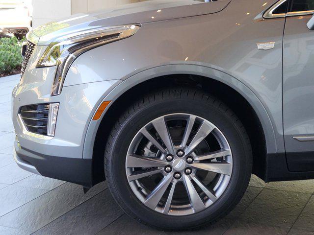 new 2025 Cadillac XT5 car, priced at $53,585