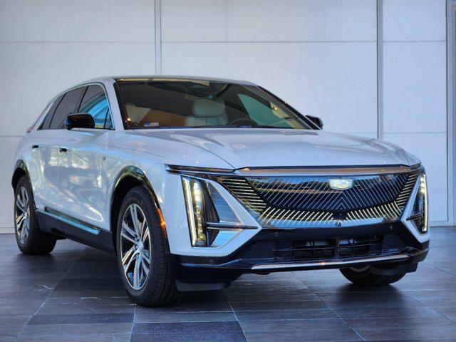 new 2025 Cadillac LYRIQ car, priced at $61,695