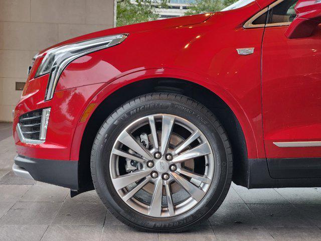 used 2021 Cadillac XT5 car, priced at $31,499