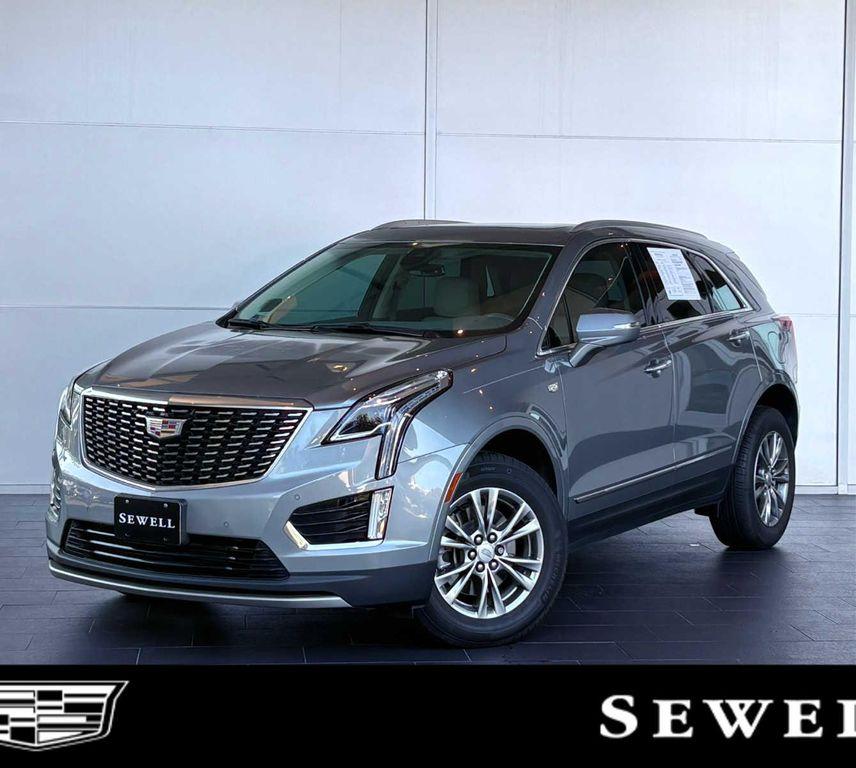 used 2023 Cadillac XT5 car, priced at $33,998