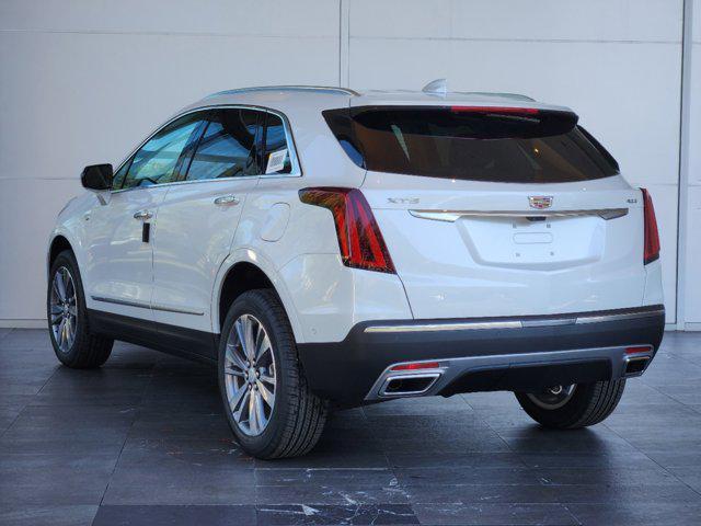 new 2025 Cadillac XT5 car, priced at $58,435