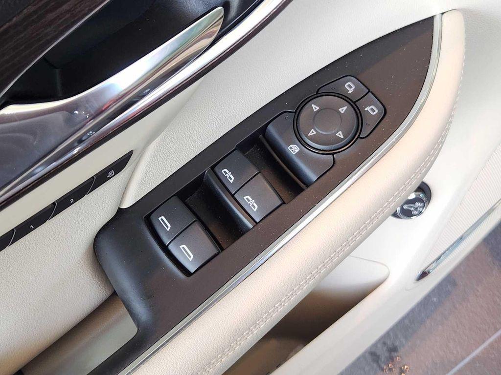 used 2023 Buick Envision car, priced at $25,991