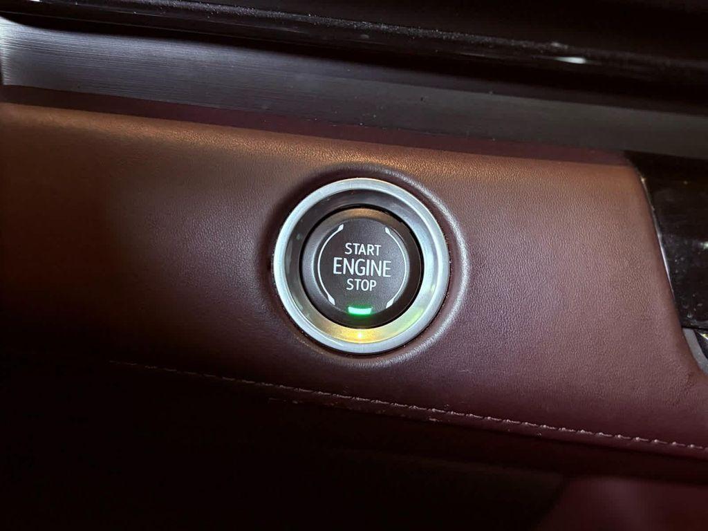 used 2021 Cadillac Escalade ESV car, priced at $59,991