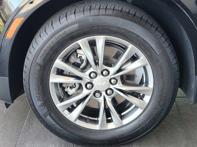 used 2022 Cadillac XT5 car, priced at $29,992