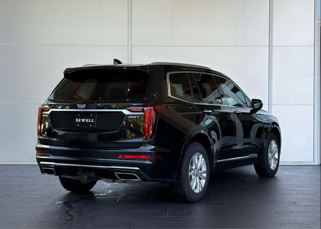 used 2021 Cadillac XT6 car, priced at $25,991