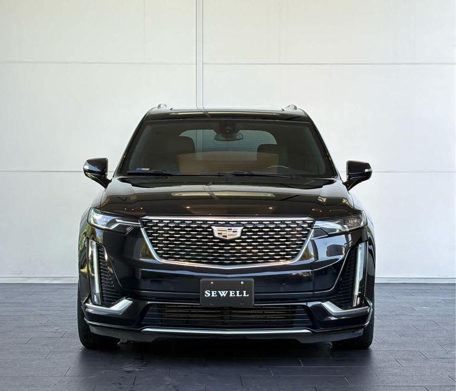 used 2021 Cadillac XT6 car, priced at $25,991