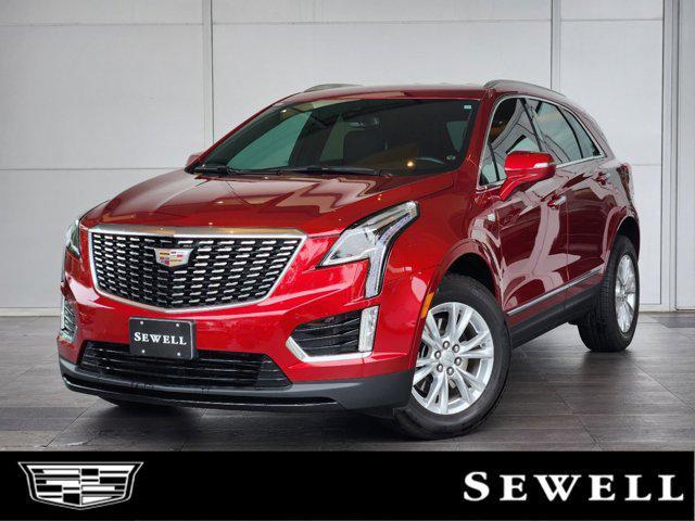 used 2024 Cadillac XT5 car, priced at $41,998