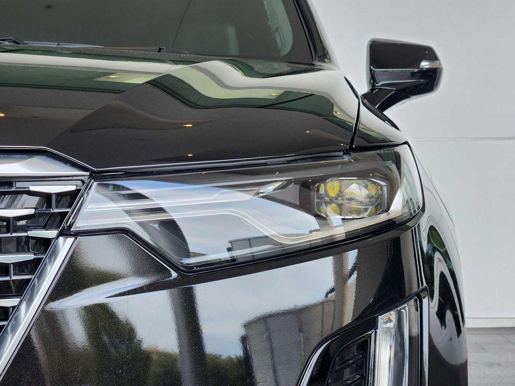 used 2025 Cadillac XT6 car, priced at $45,991