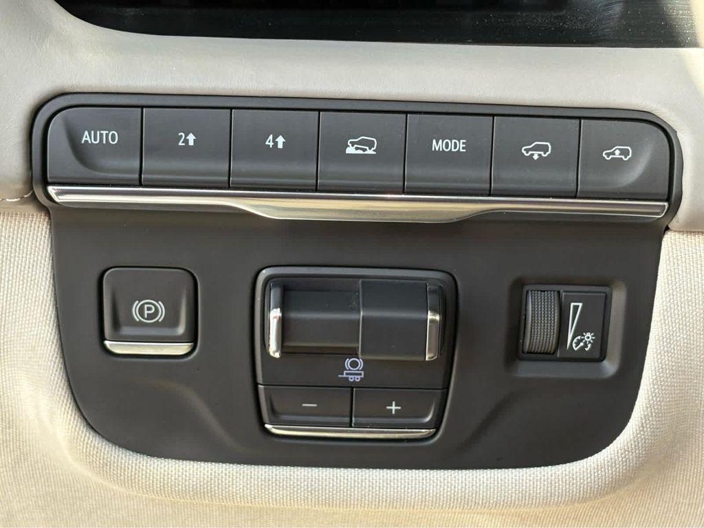 used 2021 Cadillac Escalade ESV car, priced at $52,991