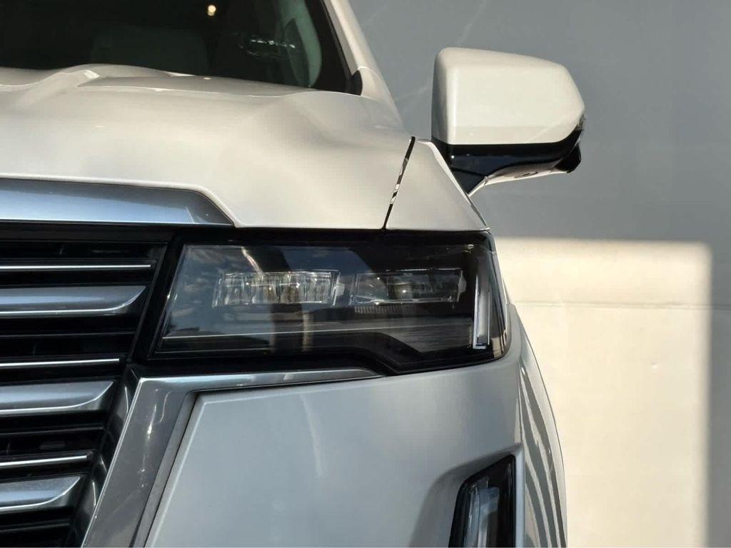 used 2021 Cadillac Escalade ESV car, priced at $52,991