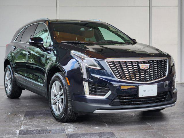 used 2022 Cadillac XT5 car, priced at $34,998