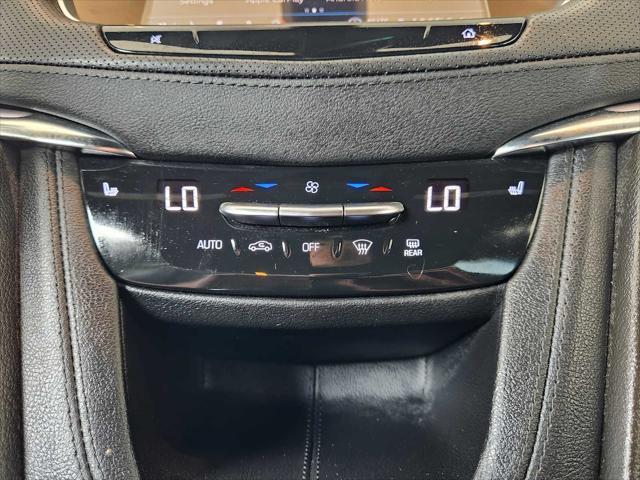 used 2022 Cadillac XT5 car, priced at $31,998