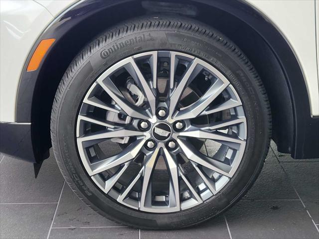 used 2024 Cadillac XT4 car, priced at $38,992