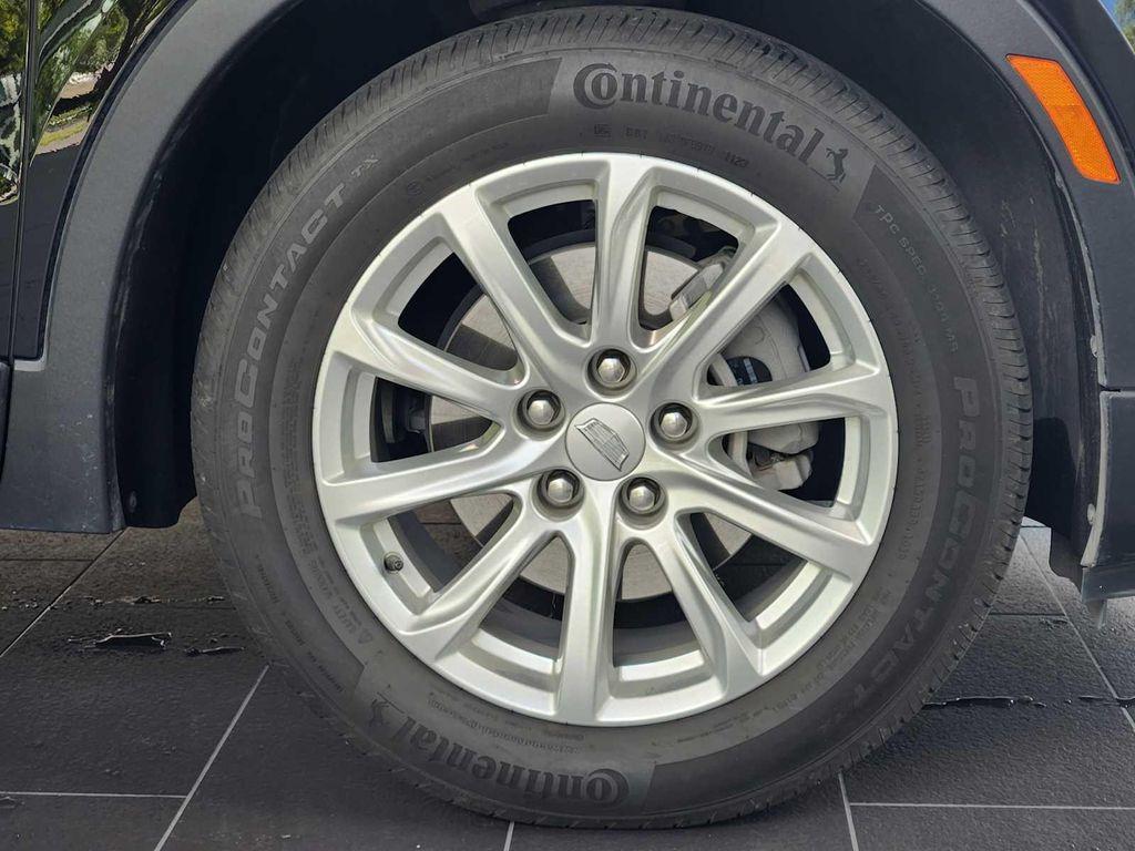 used 2023 Cadillac XT4 car, priced at $26,991