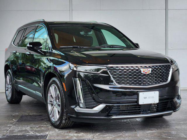 used 2023 Cadillac XT6 car, priced at $47,992