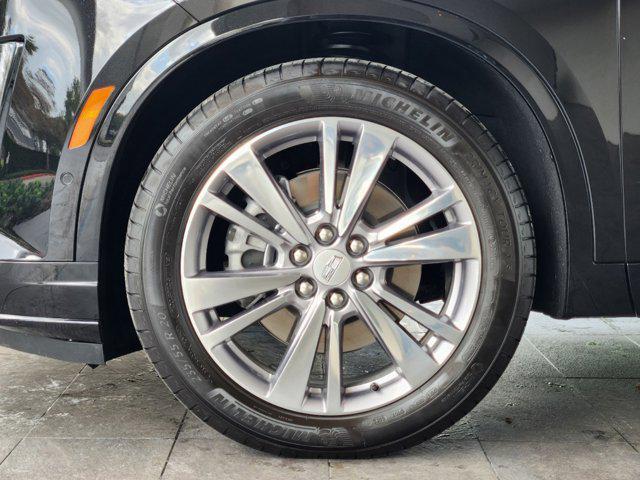 used 2023 Cadillac XT6 car, priced at $47,992